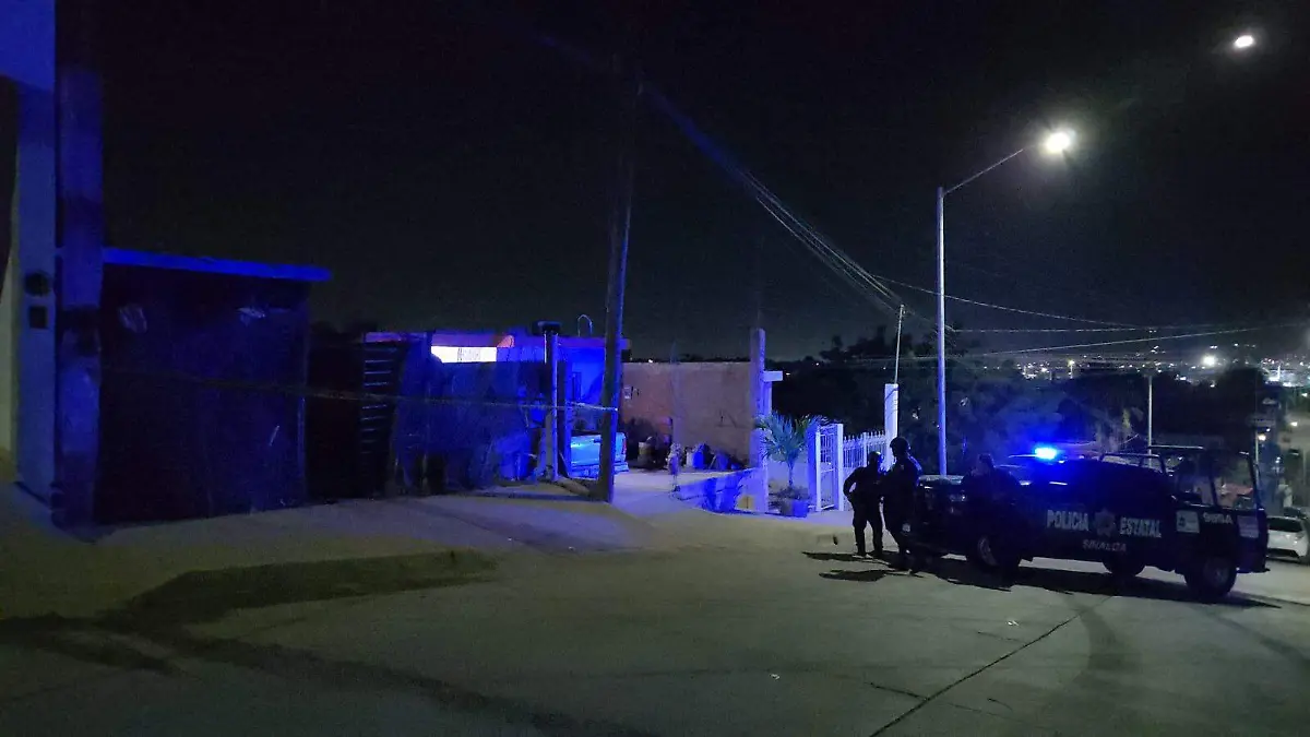 vandalizan casas balazos